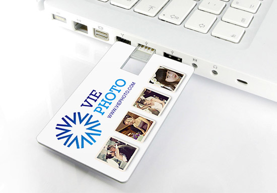 Promuovi la tua fotografia in un biglietto da visita USB